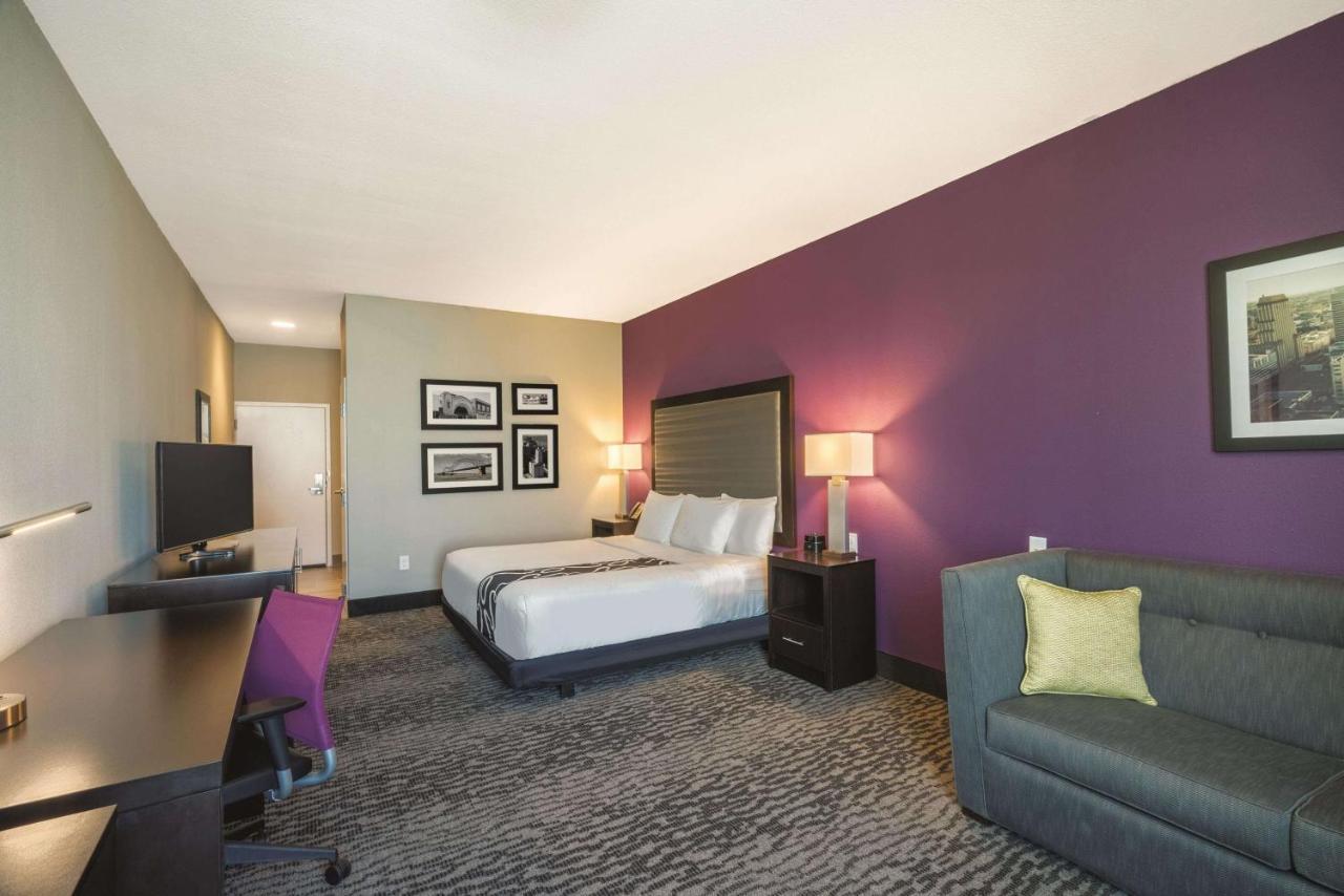 La Quinta By Wyndham Memphis Downtown Hotel Exterior foto